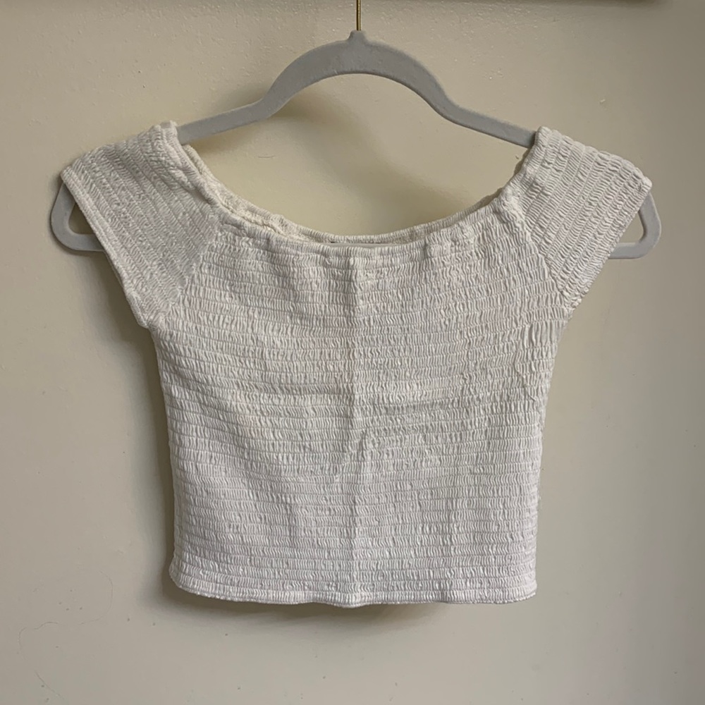 Brandy Melville off the shoulder top